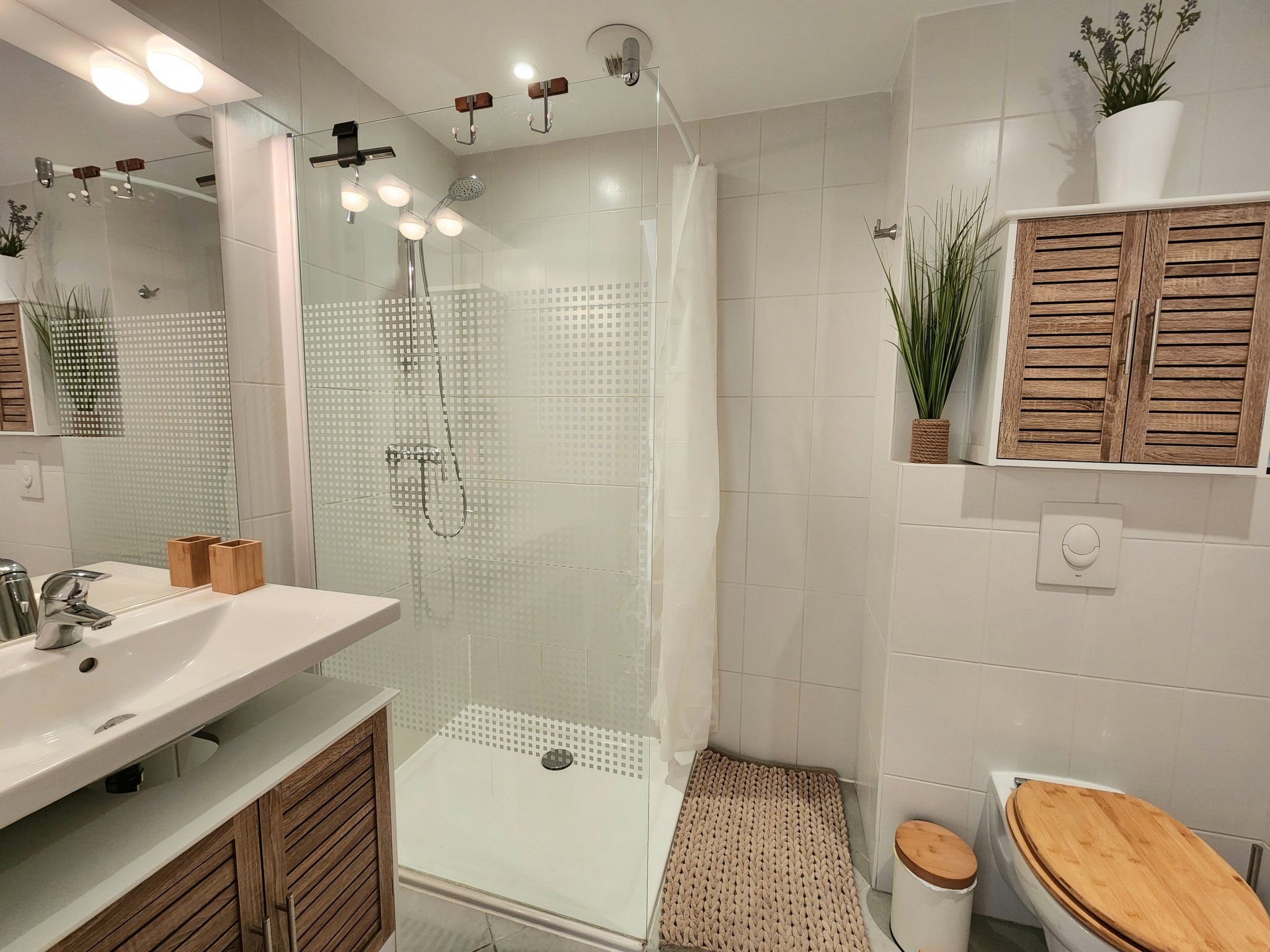 Calvi "Eden Paradisu"-Dedans