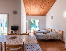 Knusse bungalow voor 4 op 400 meter van het strand van Sagone - thumbnail 5