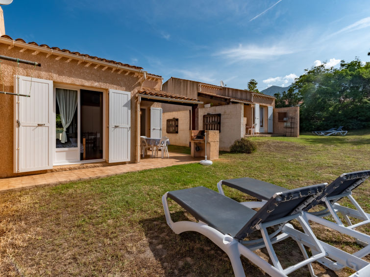 Search and Stay destination Coggia, Corse - France from AU$ 97. La Pinède, bungalow 4 pers.