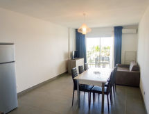 Centraal gelegen appartement met zeezicht in Macinaggio - thumbnail 5