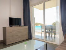 Centraal gelegen appartement met zeezicht in Macinaggio - thumbnail 3