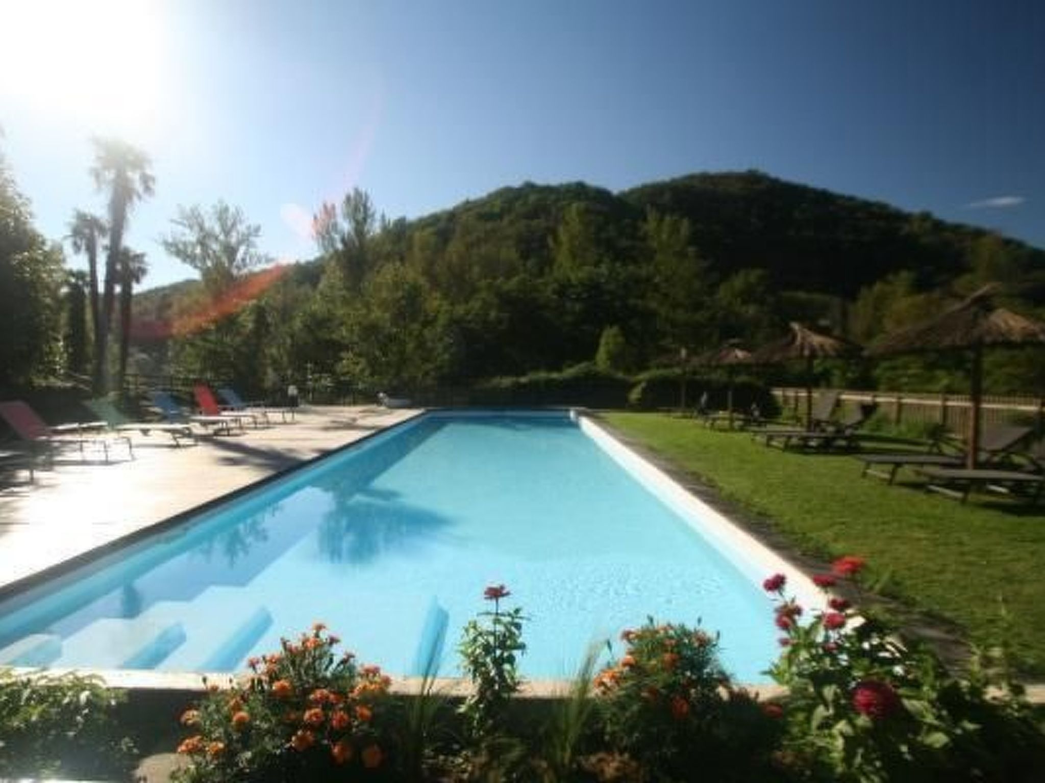 Vakantiehuis in Le Tech (Frankrijk) 1 hond is welkom