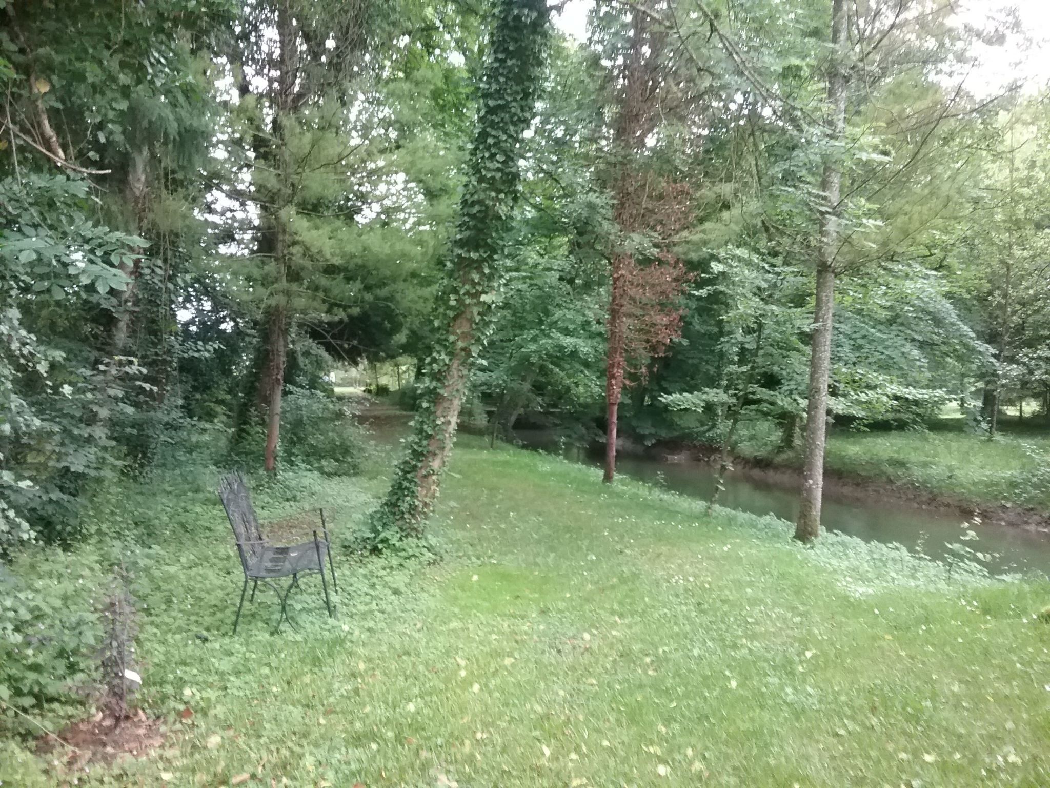 In Nantois mit Privatem Pool-Binnen