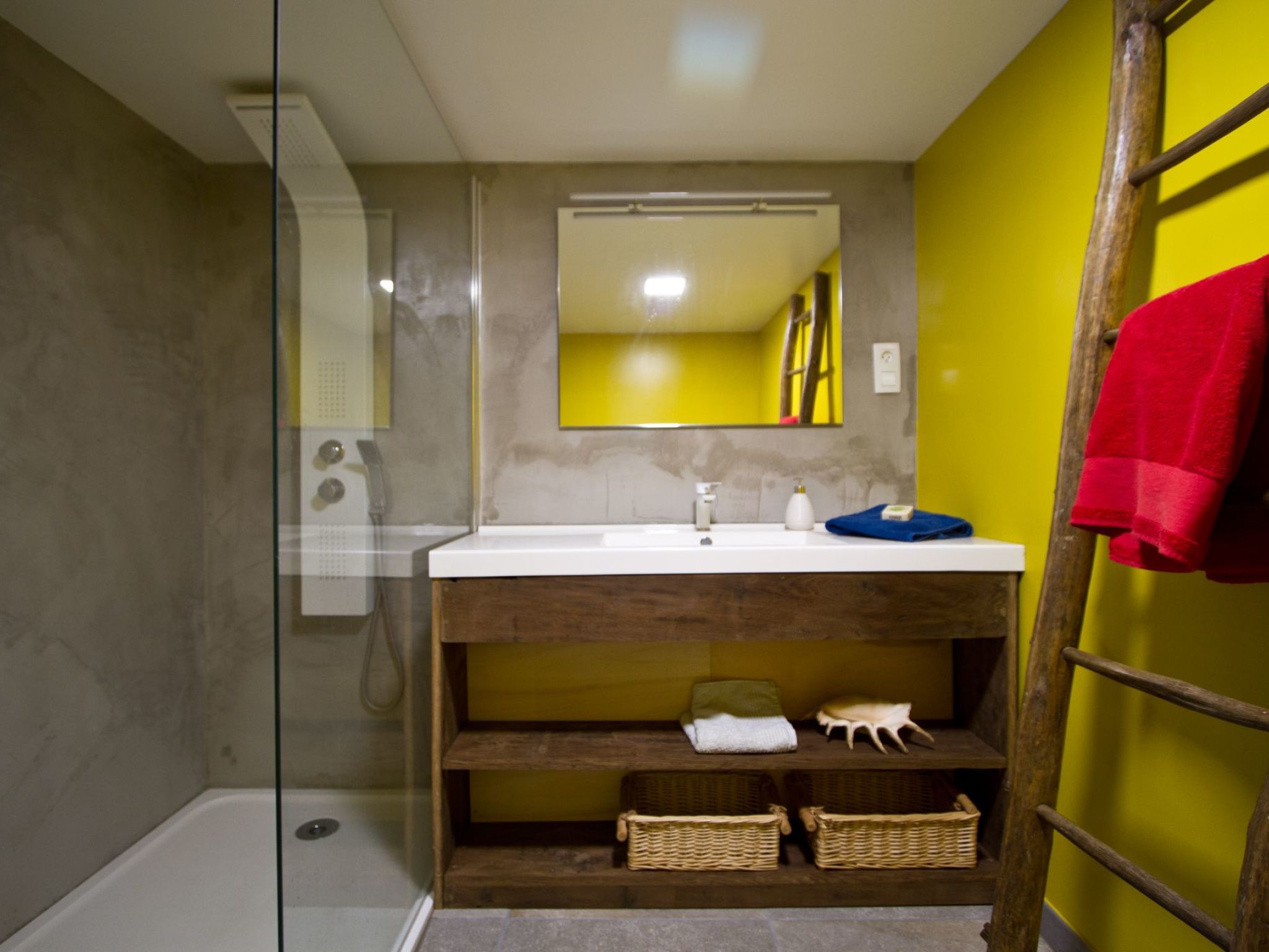 In Celles-En-Bassigny  umzäunter Garten-Image-tags.info