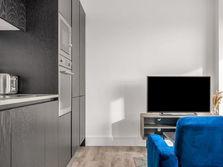 Search and Stay destination London, England - United Kingdom from AU$ 309. North Acton