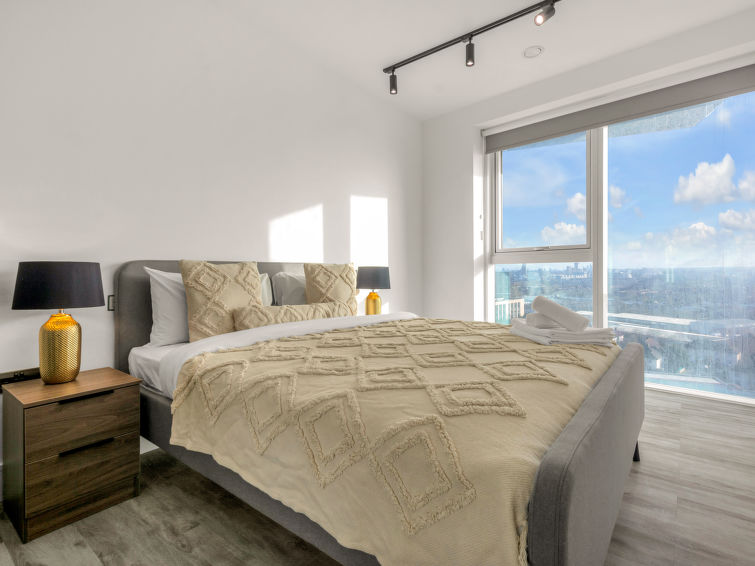 Search and Stay destination London, England - United Kingdom from AU$ 309. North Acton