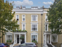 Lomahuoneisto Kensington Apartments