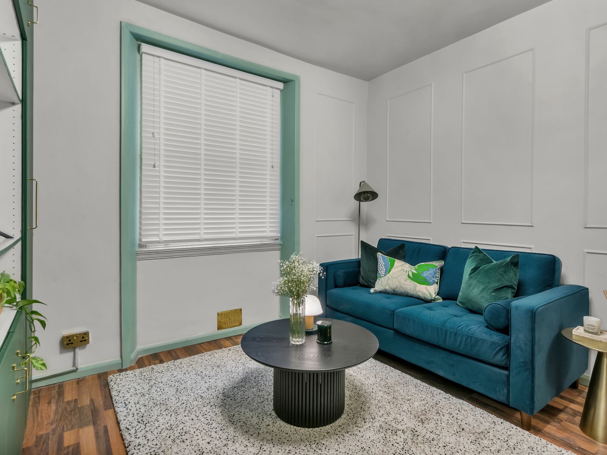 Kensington 1 bedroom apt-Binnen