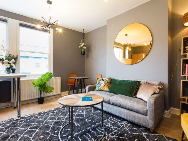 Lenna Gdns 2 Bed - Fulham