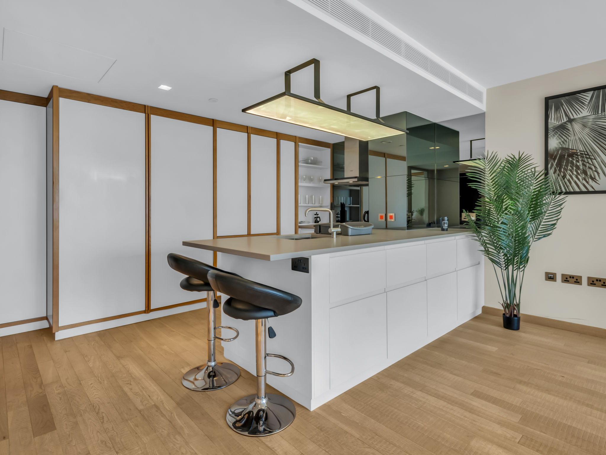 Spitafields Apartment