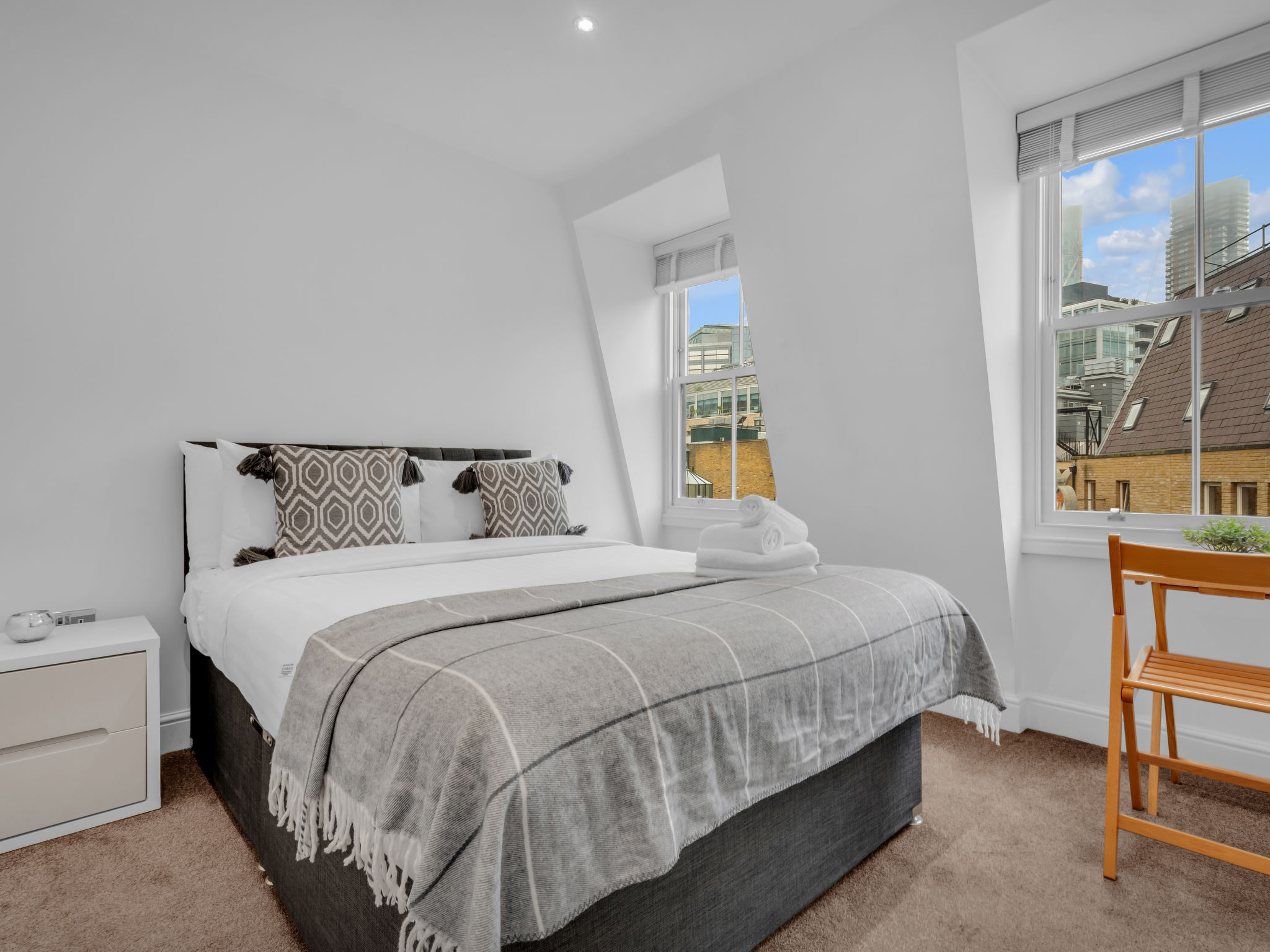 Spitafields Apartment