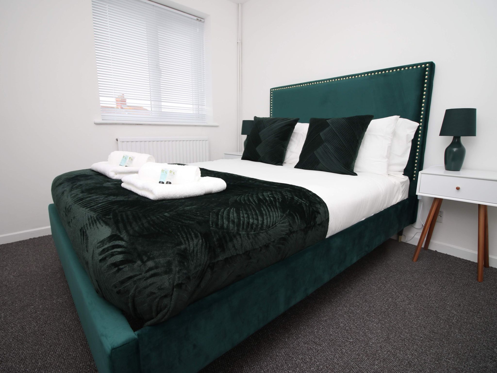 2 Schlafzimmer Haus- 3 Betten, Kostenloses Parken, WiFi, Patio