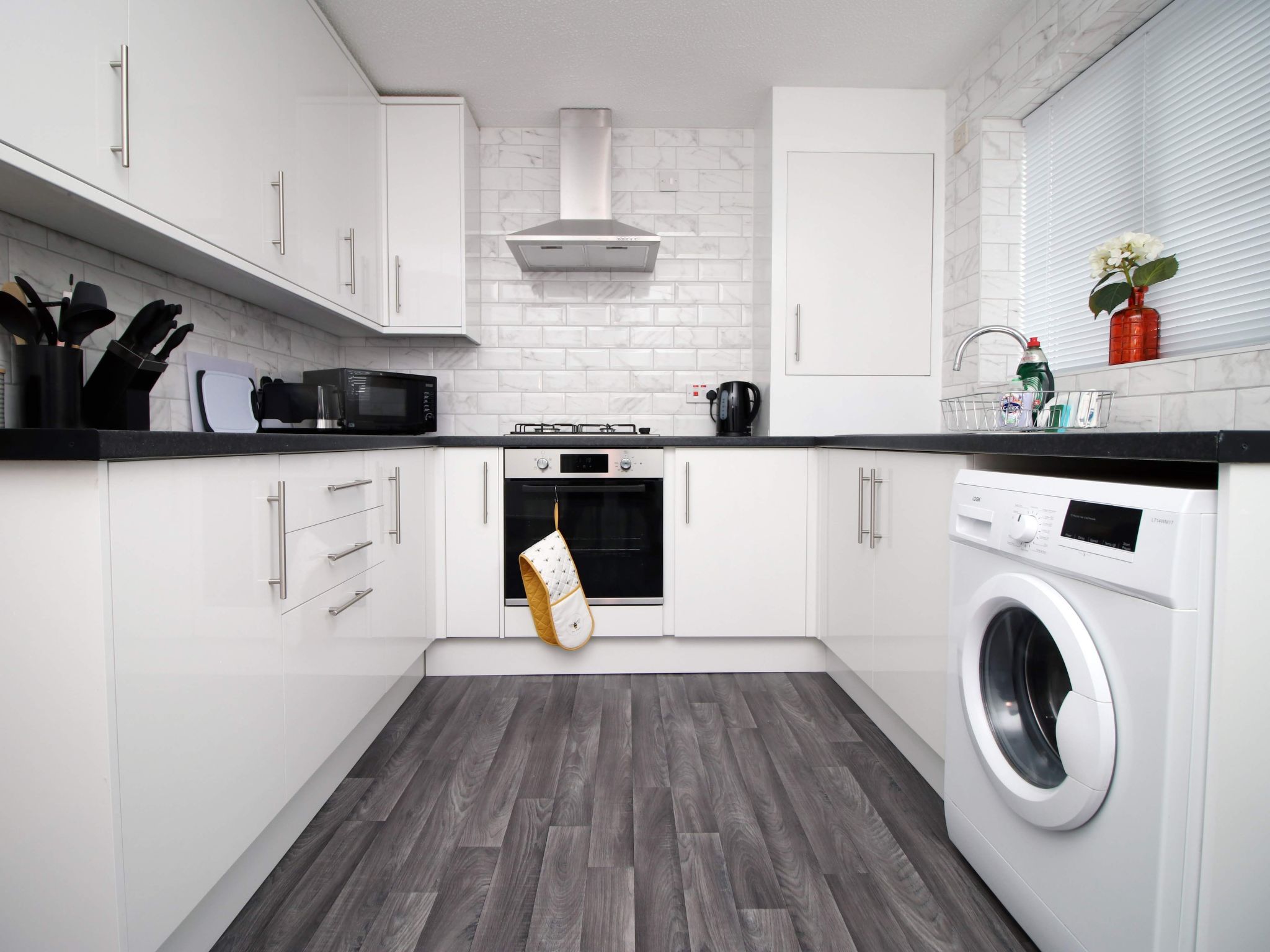 2 Schlafzimmer Haus- 3 Betten, Kostenloses Parken, WiFi, Patio-Image-tags.info