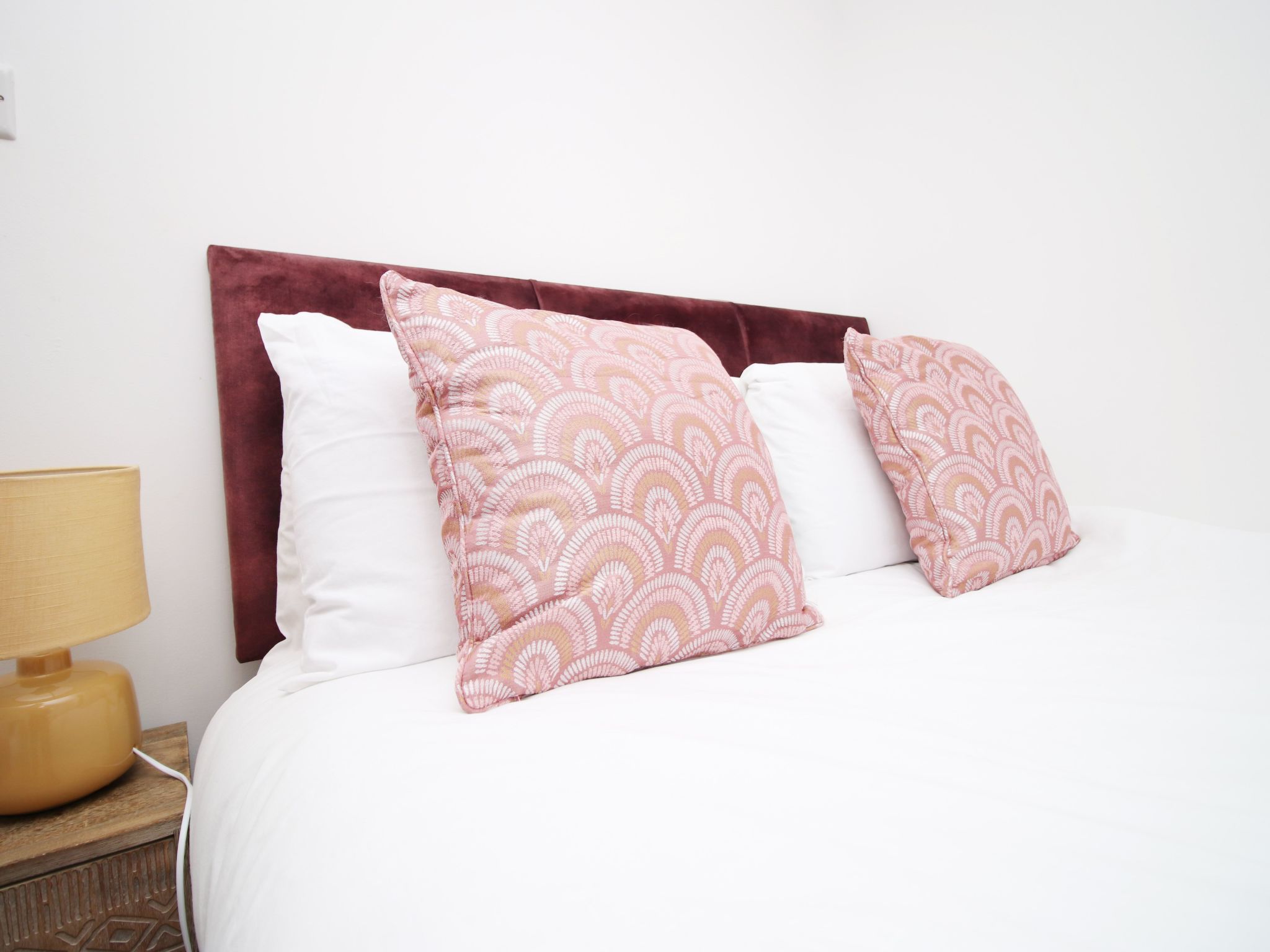 2 Schlafzimmer Haus- 3 Betten, Kostenloses Parken, WiFi, Patio-Image-tags.info