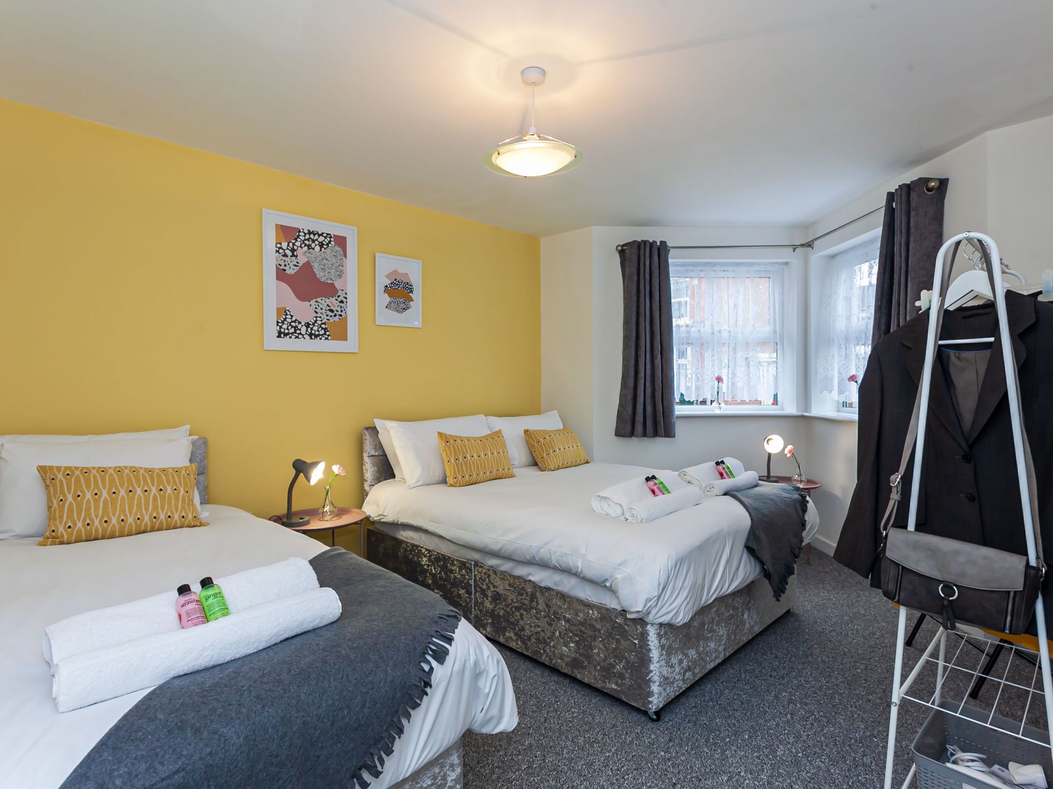 Stilvolle, schöne Wohnung mit zwei Schlafzimmern-Image-tags.info