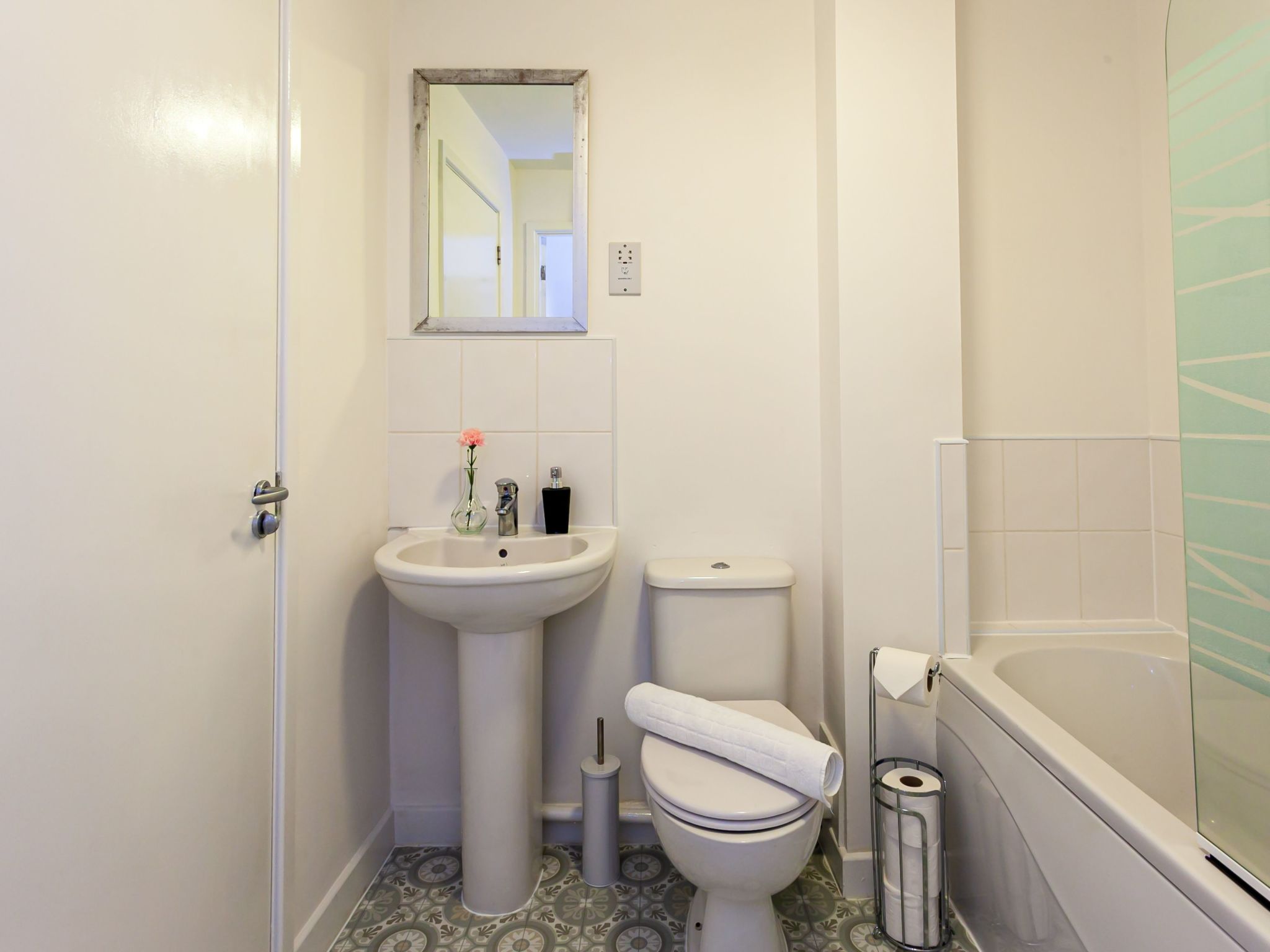 Stilvolle, schöne Wohnung mit zwei Schlafzimmern-Binnen