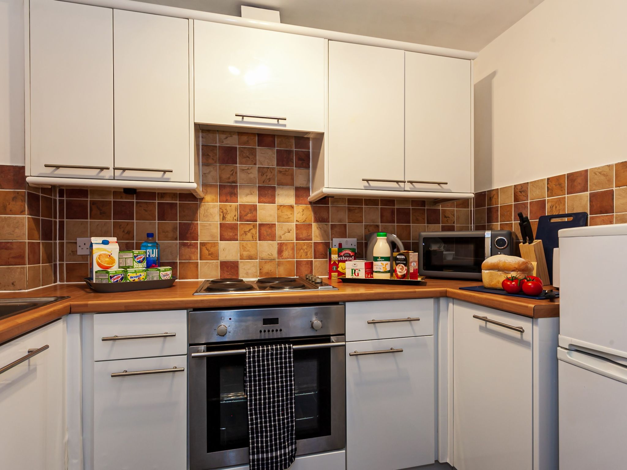 Stilvolle, schöne Wohnung mit zwei Schlafzimmern-Image-tags.info