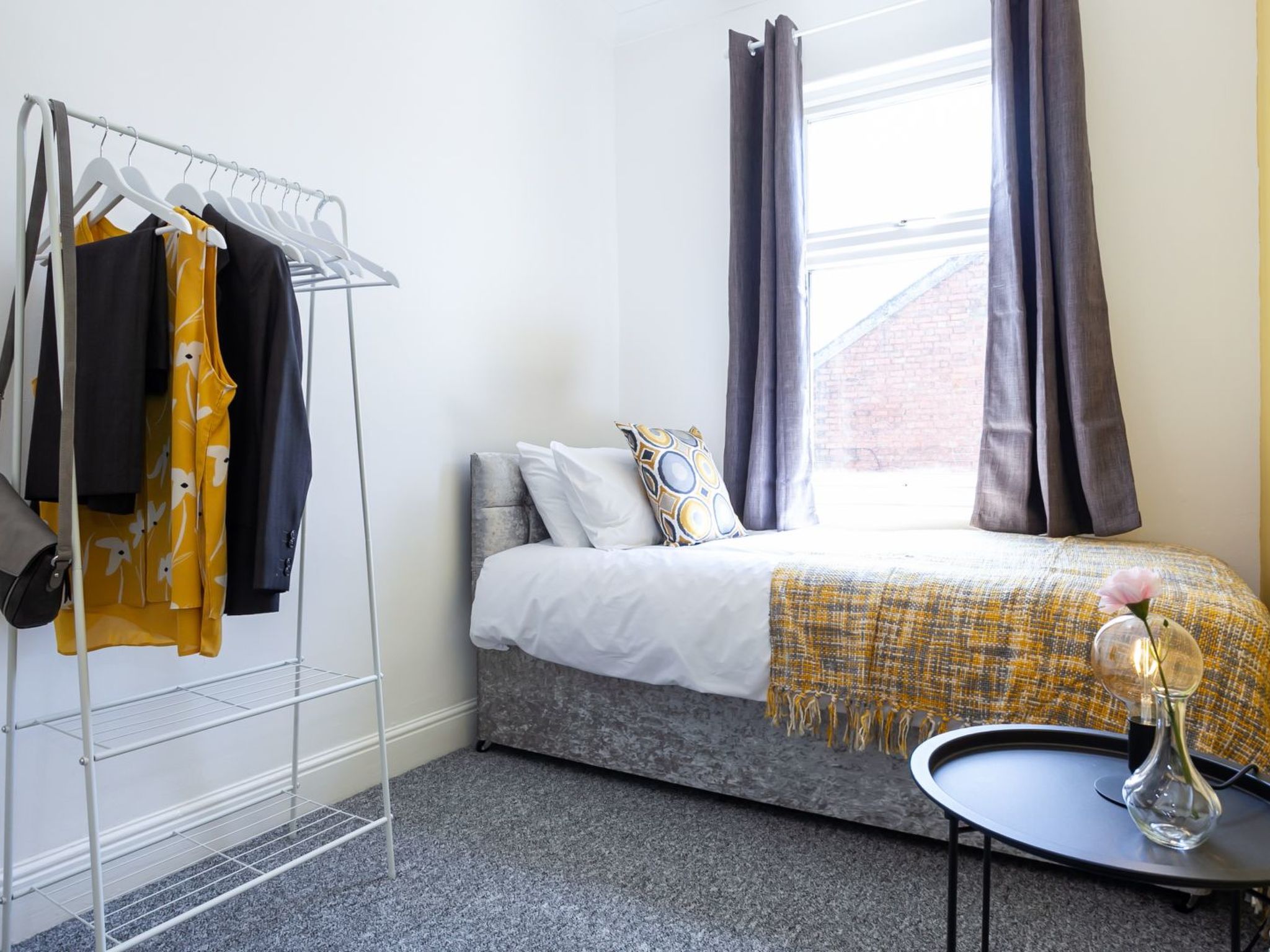 Mit eigenem Garten-Binnen