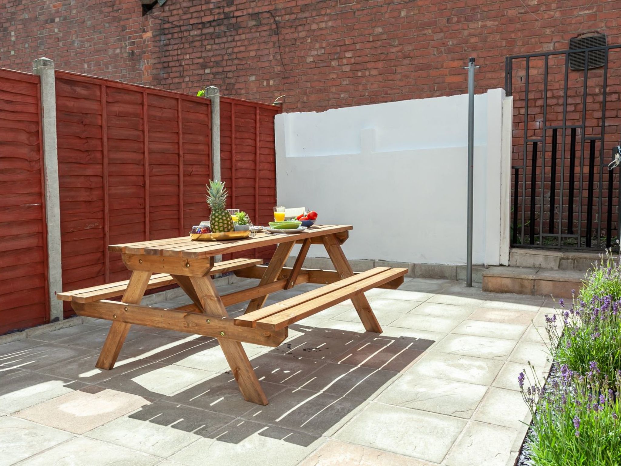 Mit eigenem Garten-Buiten