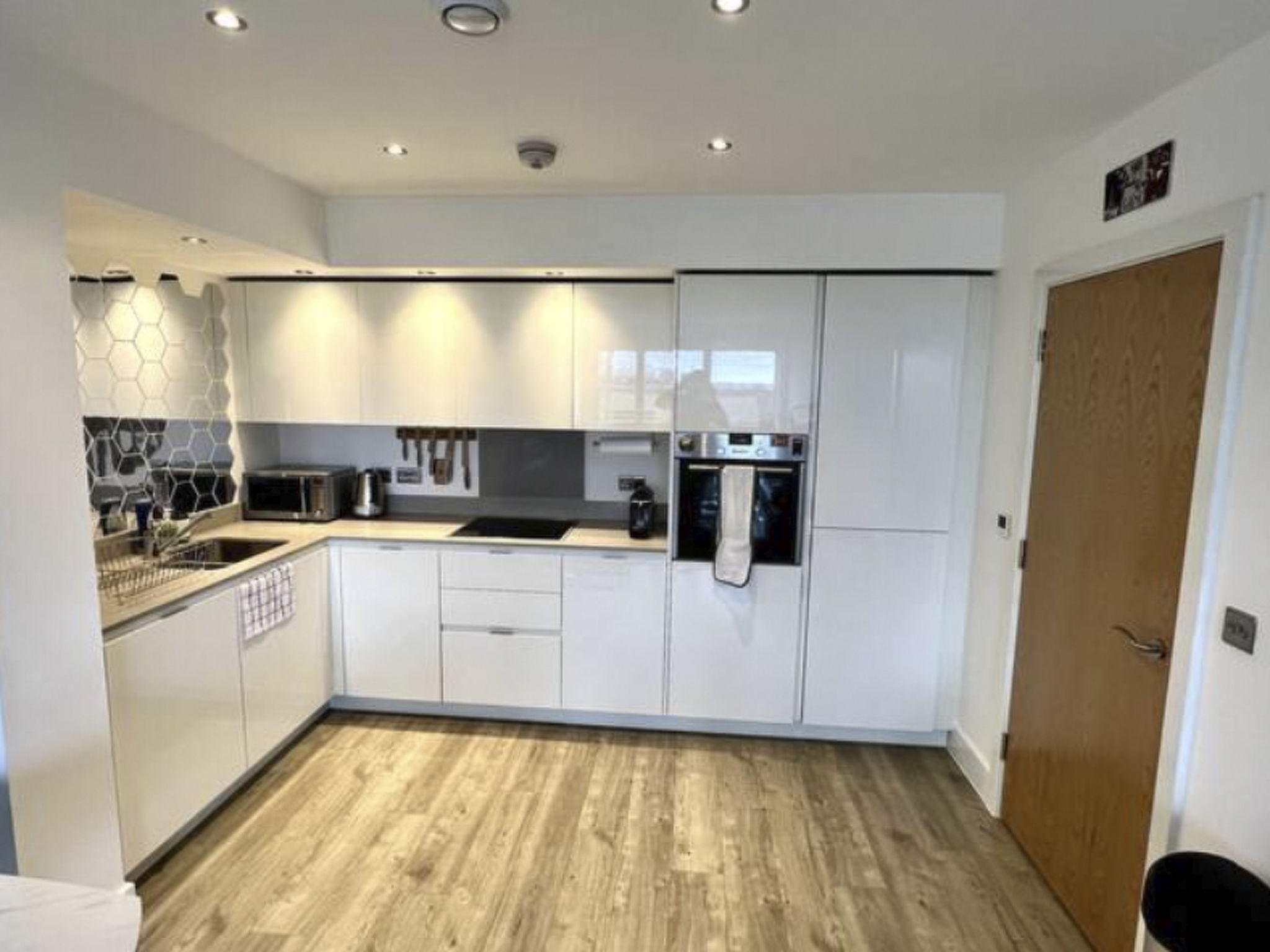 Für 2 Personen ca. 300 m&sup2; in London-Harrow, London-Drinnen
