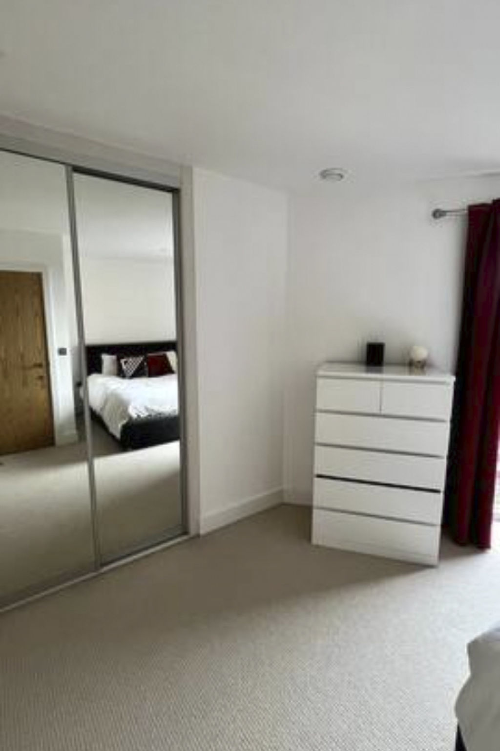 Für 2 Personen ca. 300 m&sup2; in London-Harrow, London-Drinnen