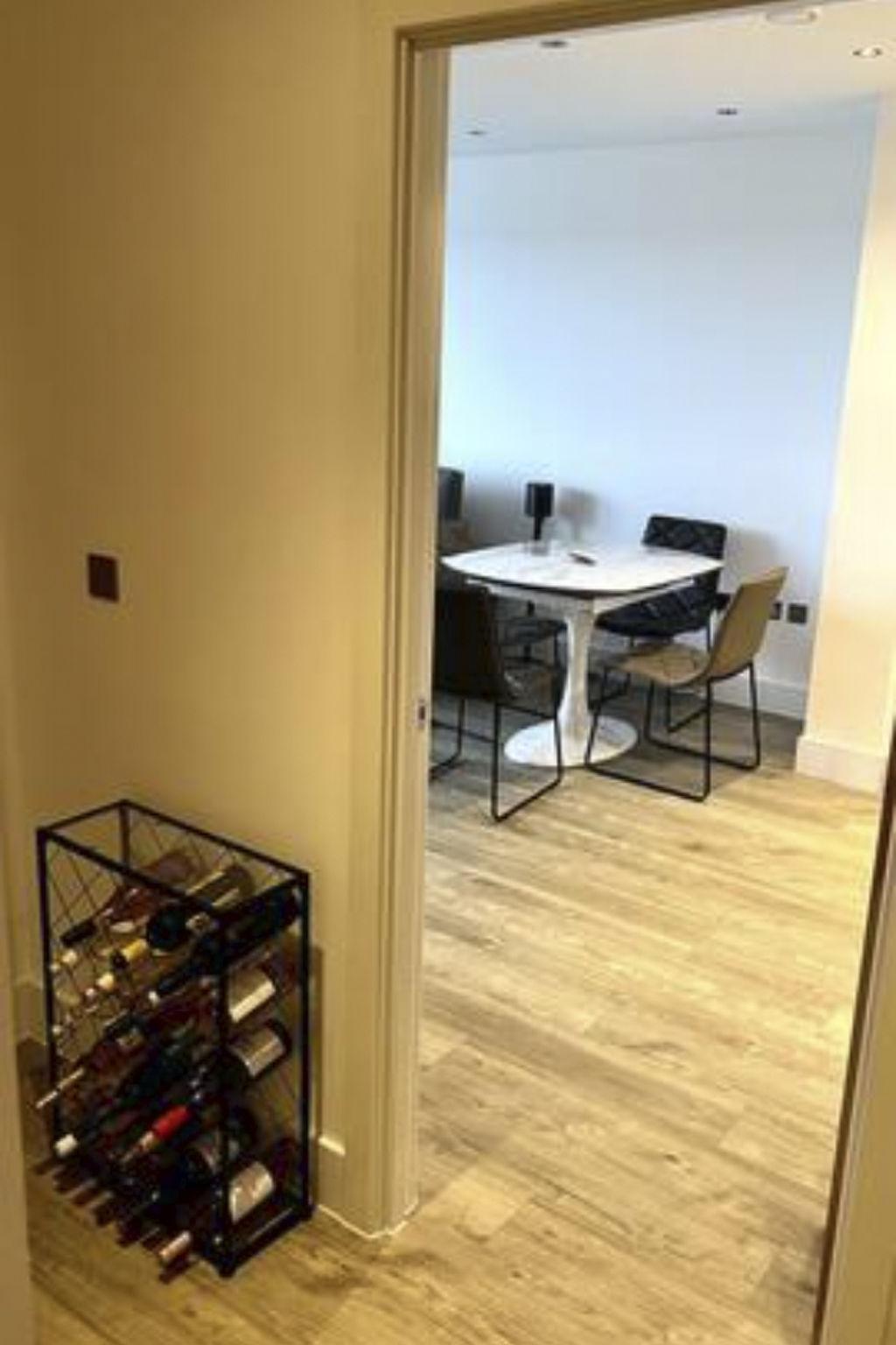 Für 2 Personen ca. 300 m&sup2; in London-Harrow, London-Image-tags.info