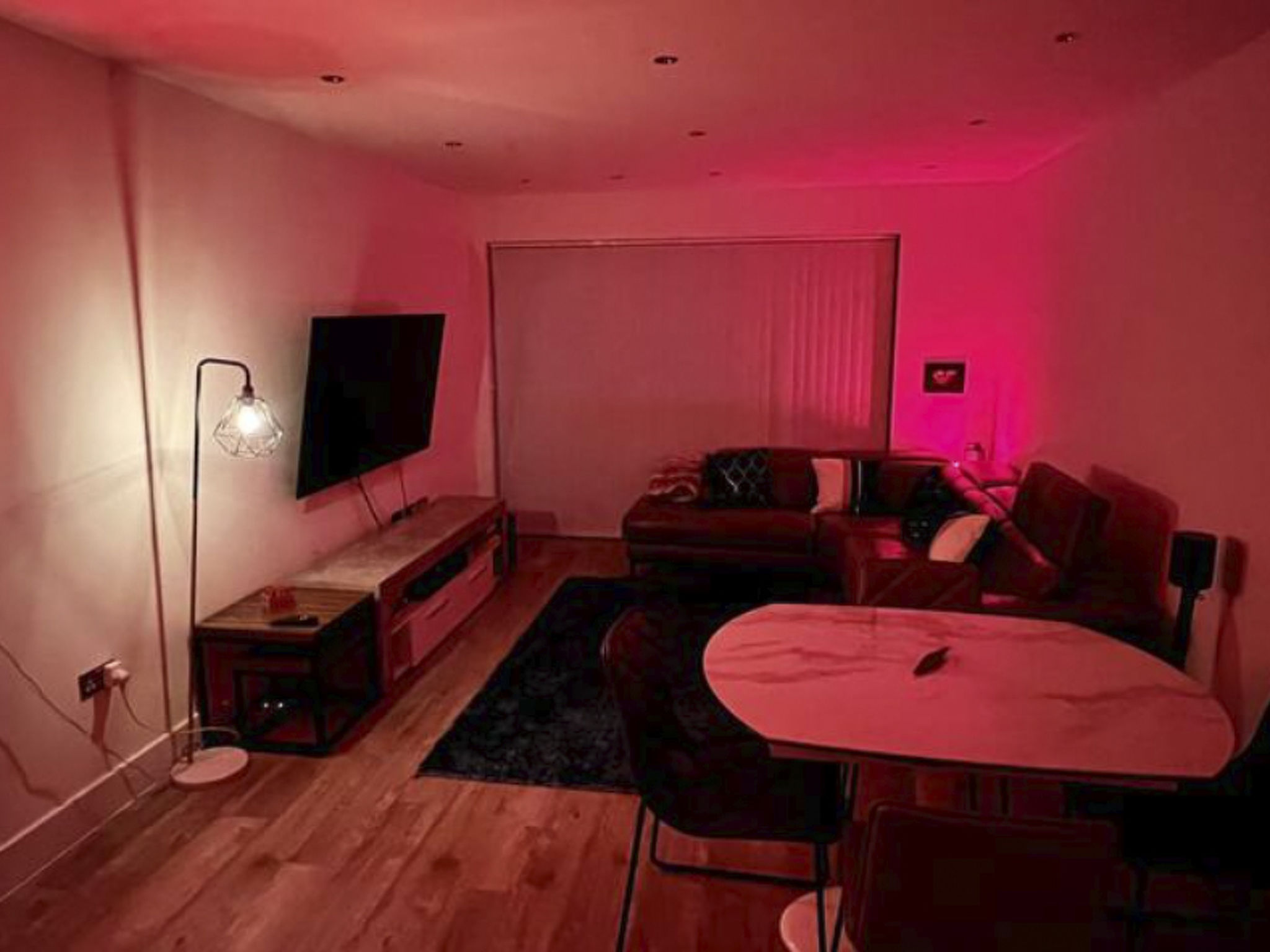 Für 2 Personen ca. 300 m&sup2; in London-Harrow, London-Drinnen