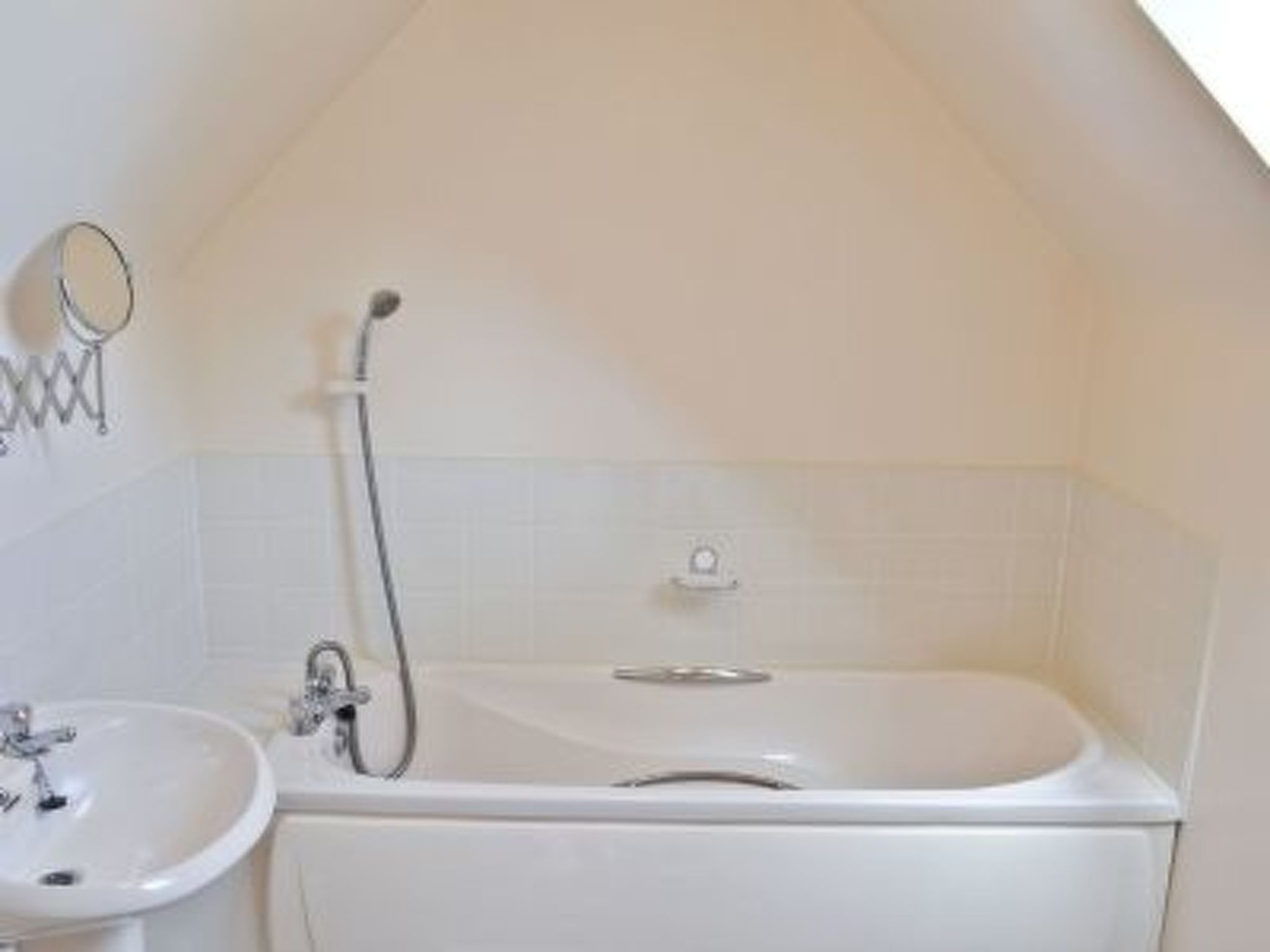 Gehöft 4-Image-tags.info