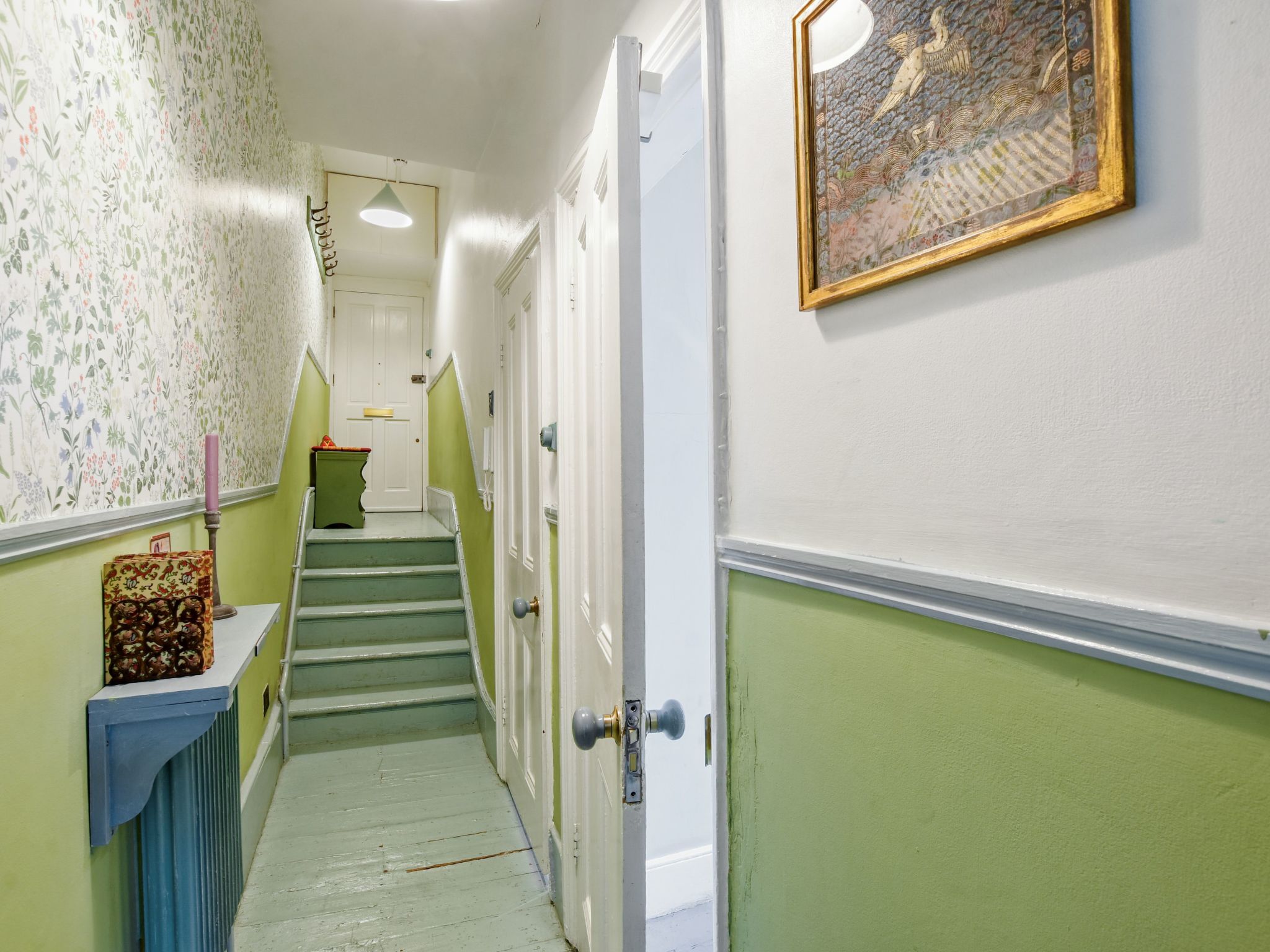 Lichte Holiday Home met Balkon in Highgate, vlakbij Centraal Londen - foto 13