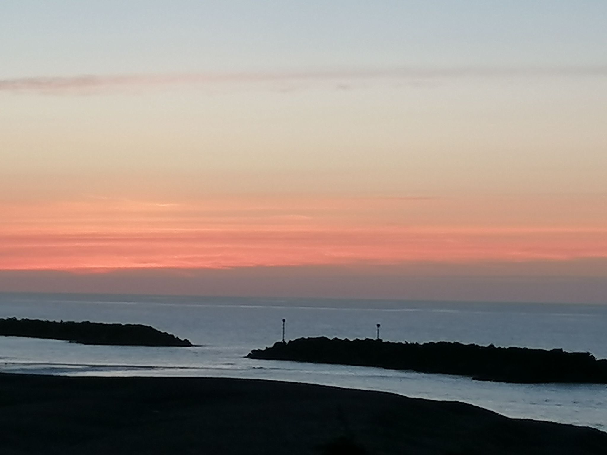 "Stewart" mit Blick auf das Wasser-Image-tags.info