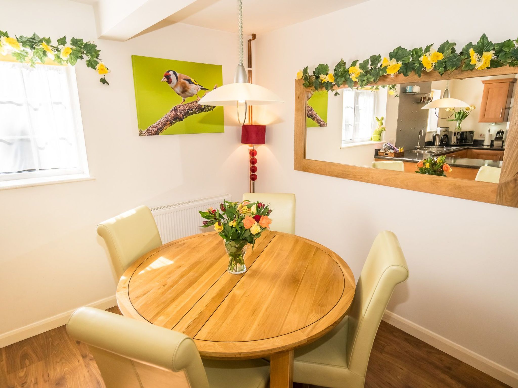 Schönes Ferienhaus in Hastings mit Whirlpool, Terrasse und Garten-Binnen