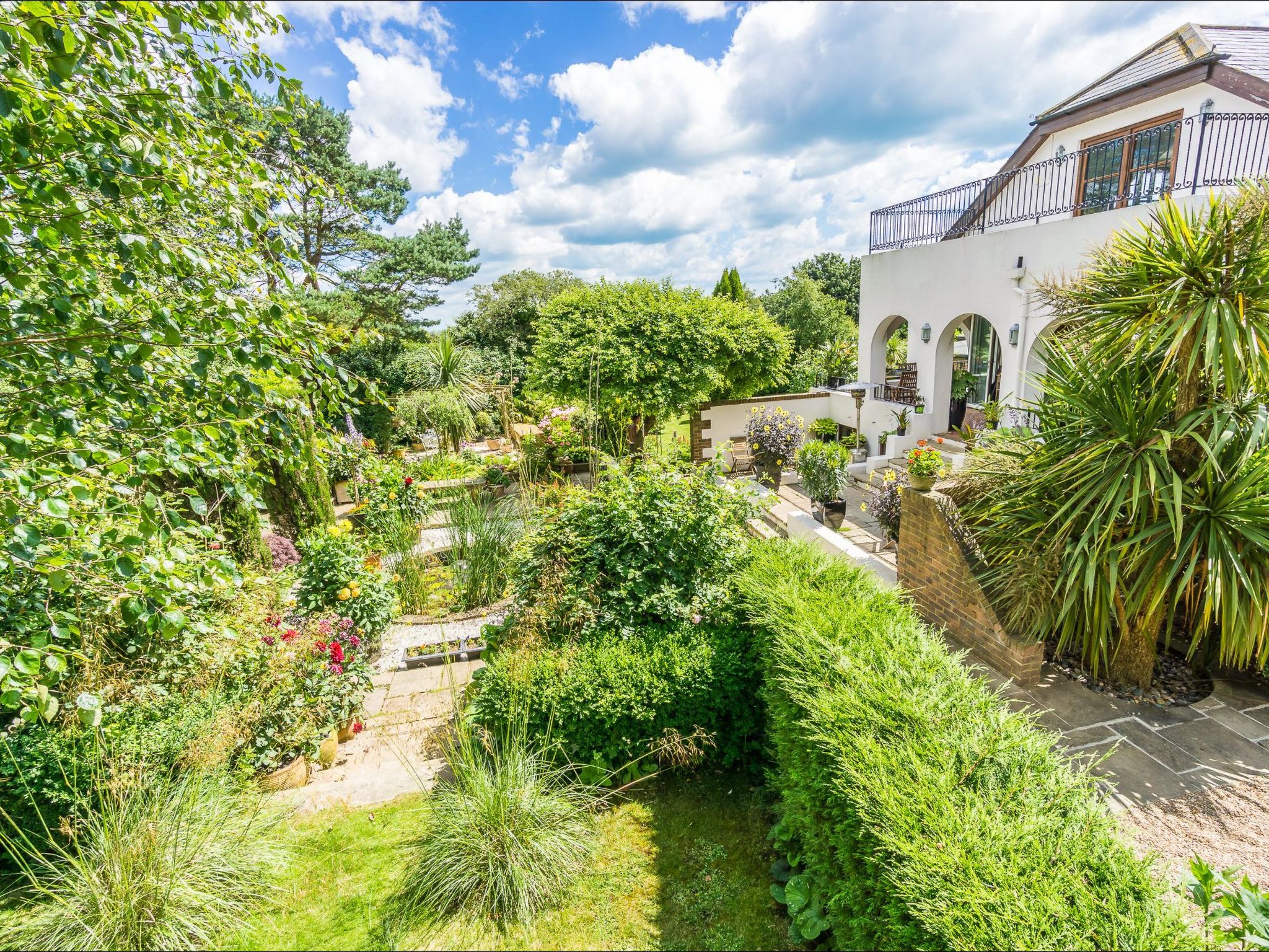 Anwesen mit Pool-Inside