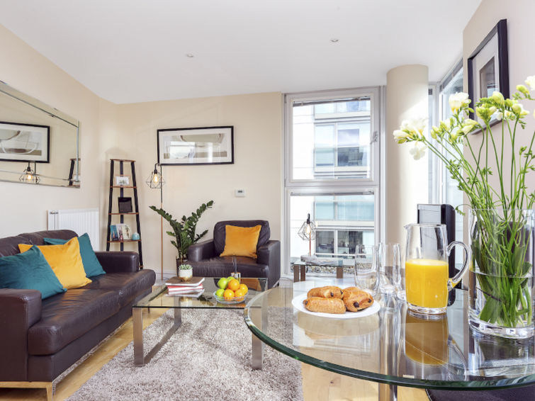 Search and Stay destination London, England - United Kingdom from AU$ 827. Lanterns Court