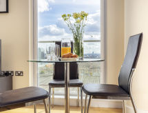 Modern appartement in Canary Wharf – centraal, comfortabel en compleet - thumbnail 5