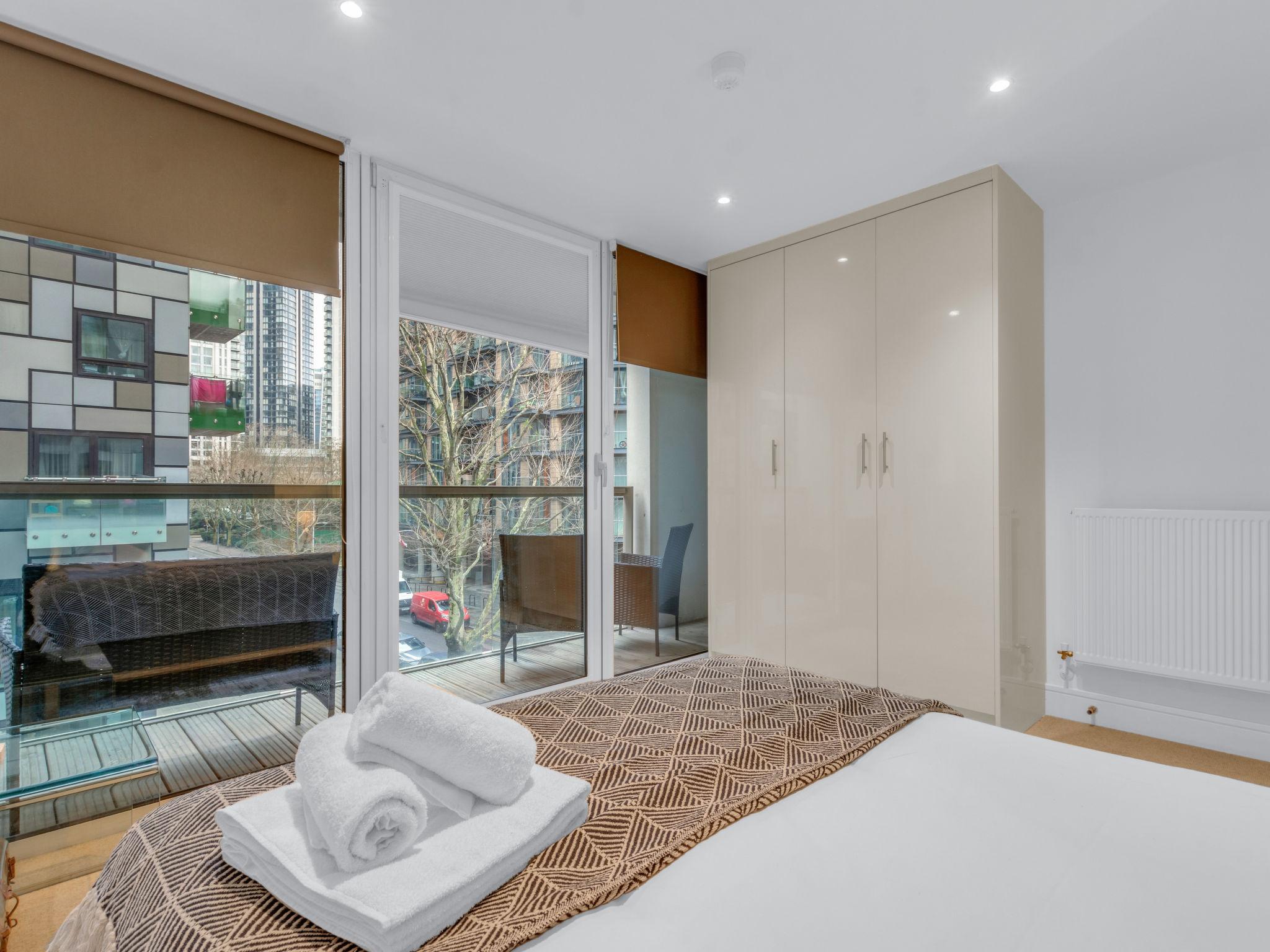 Lanterns Court 2 - Binnen