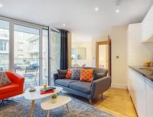 Modern 2-slaapkamer appartement in Canary Wharf, vlakbij het centrum - thumbnail 2