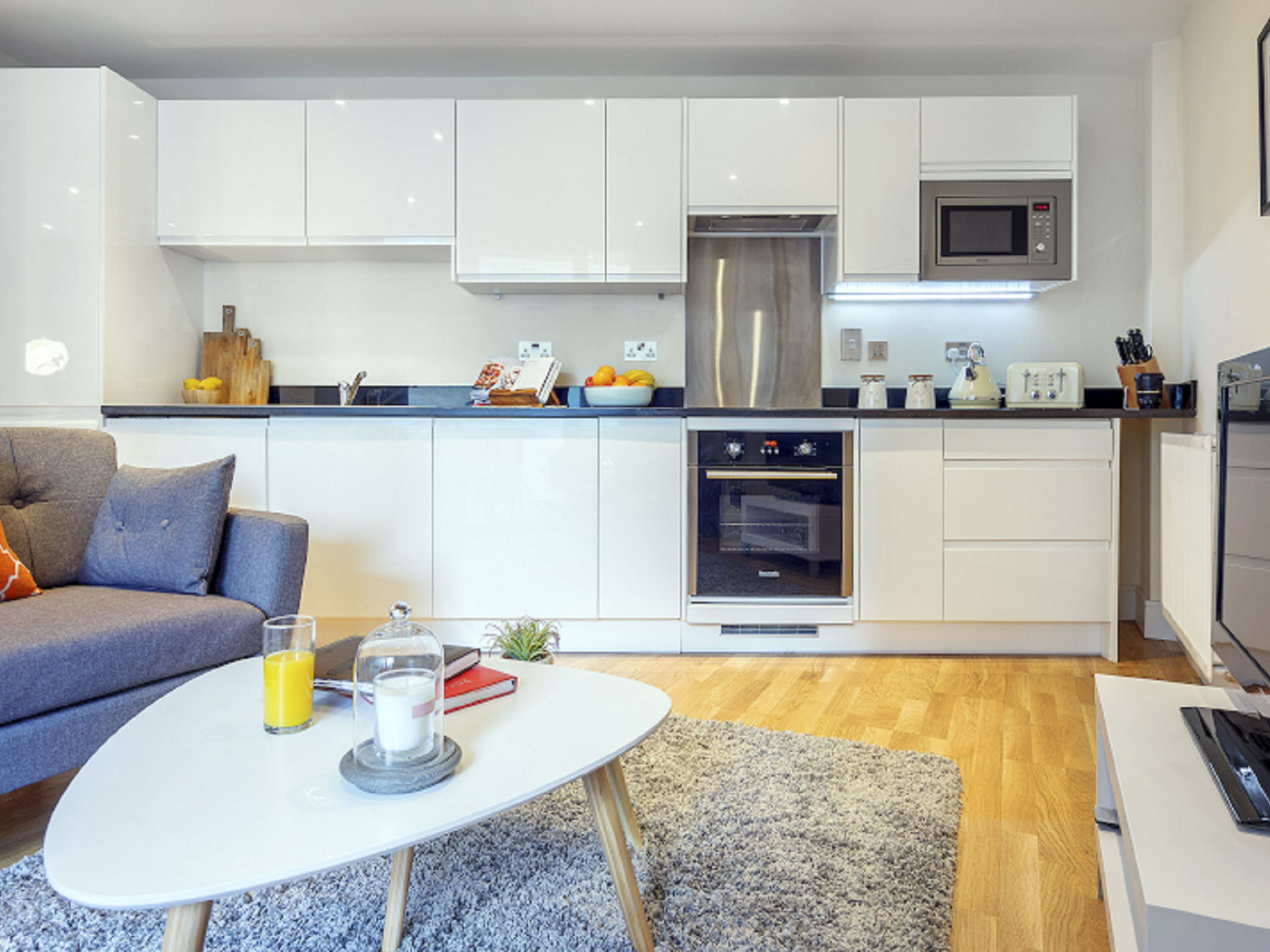 Modern 2-slaapkamer appartement in Canary Wharf, vlakbij het centrum - foto 4