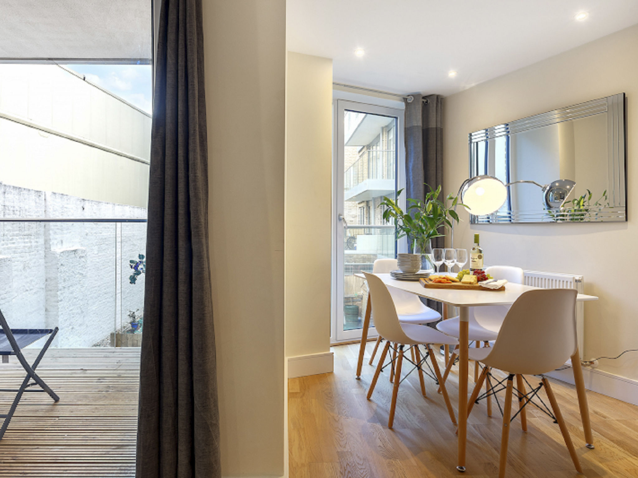 Modern 2-slaapkamer appartement in Canary Wharf, vlakbij het centrum - foto 10