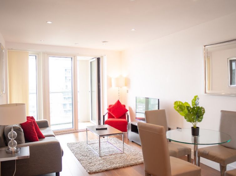 Op 1,0 km van het centrum: Modern appartement in Canary Wharf in Canary Wharf