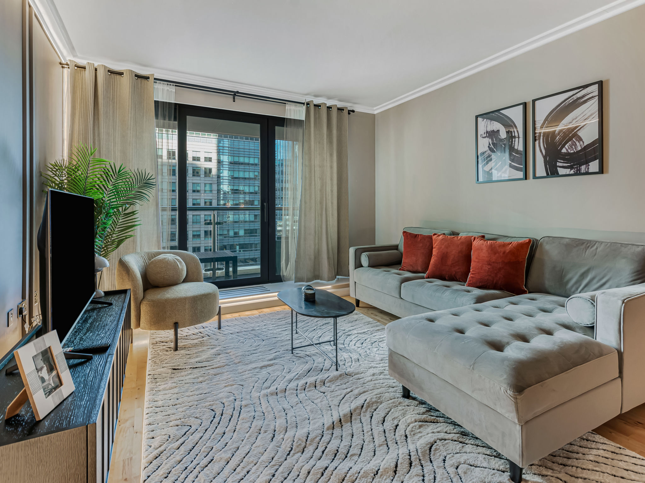 Discovery Apartments — view 1 of 24