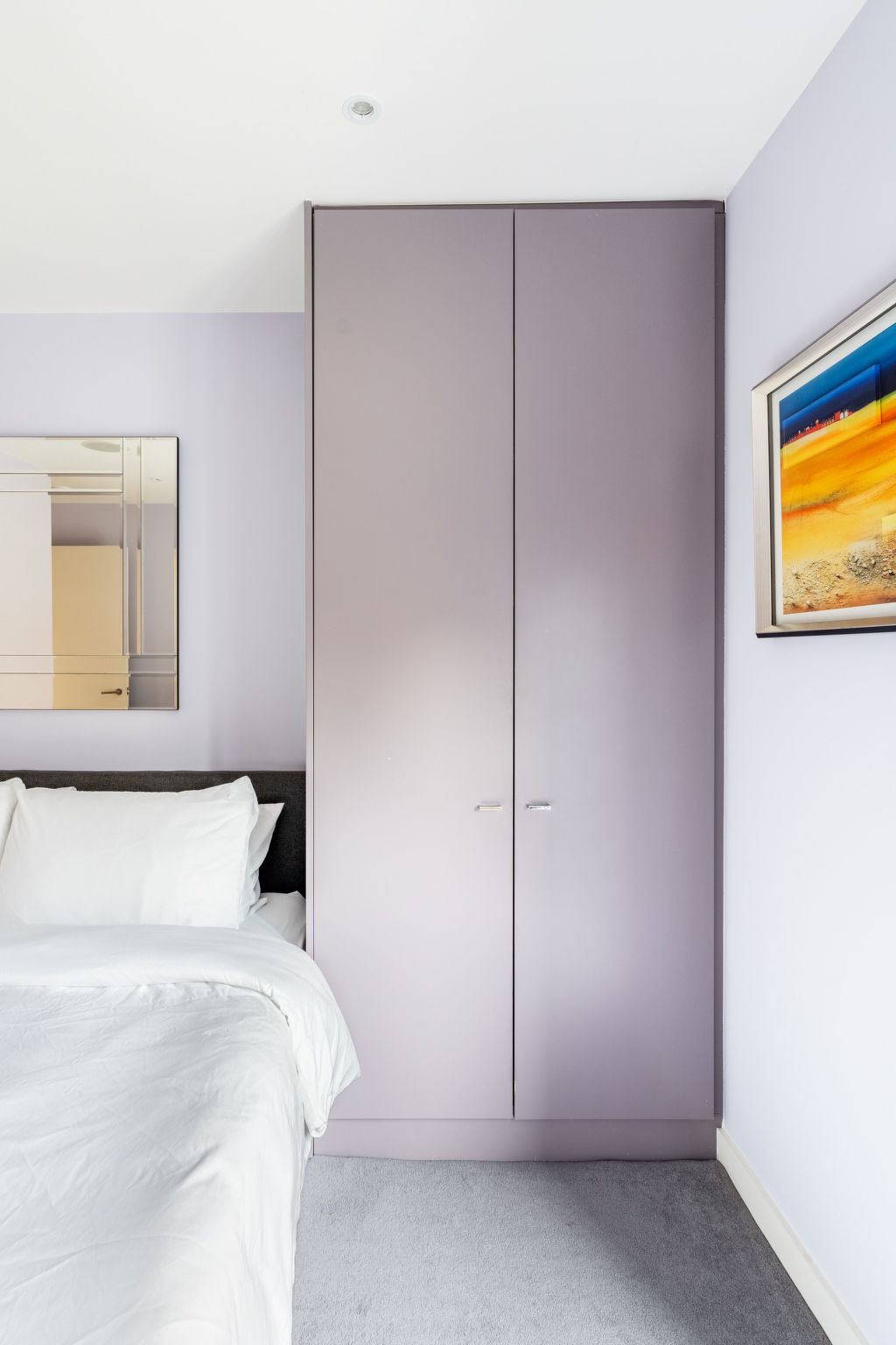 Moderne und stilvolle Wohnung mit eigenem Bad in der Nähe von Notting Hill und-Binnen