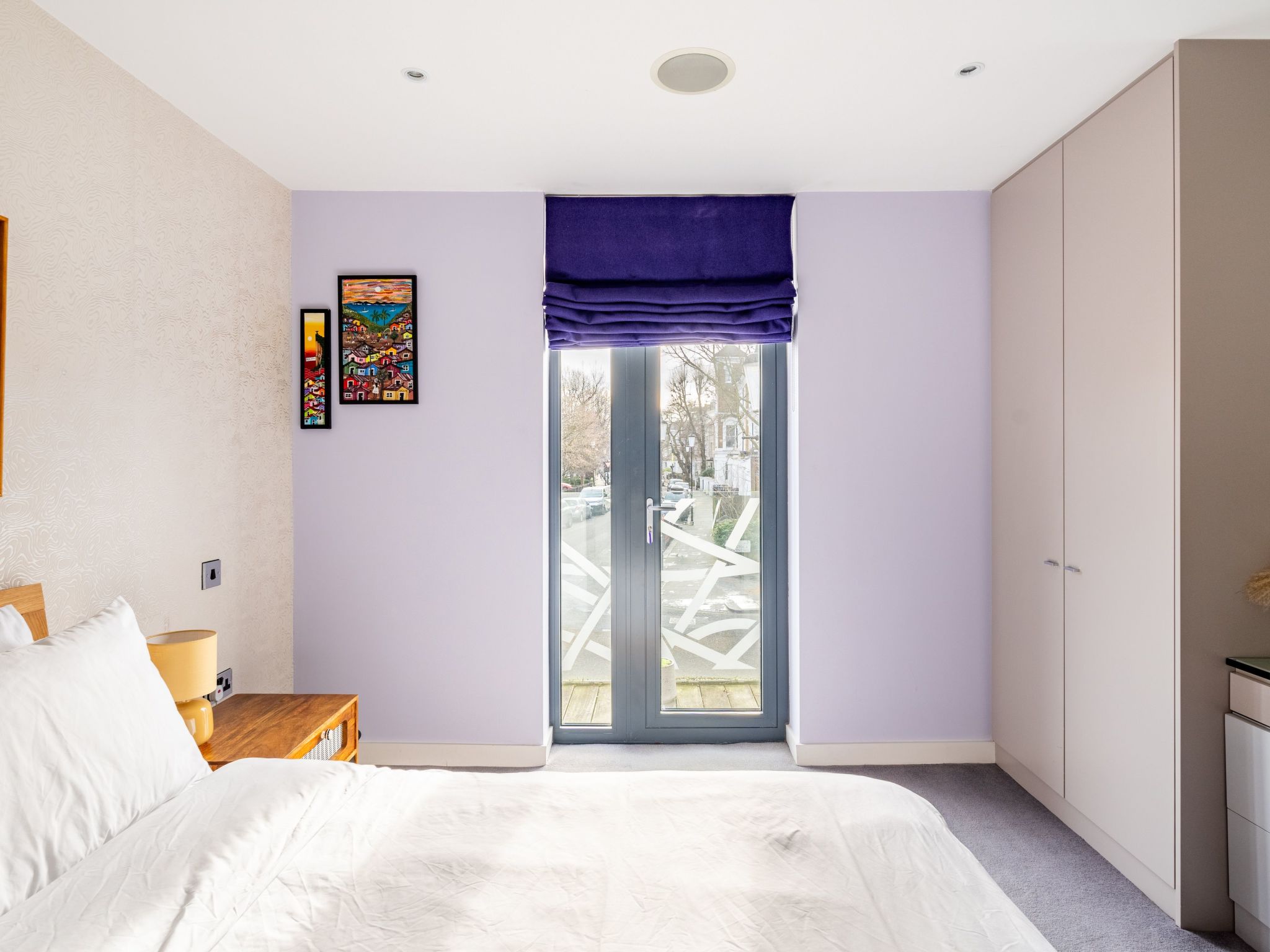 Moderne und stilvolle Wohnung mit eigenem Bad in der Nähe von Notting Hill und-Binnen