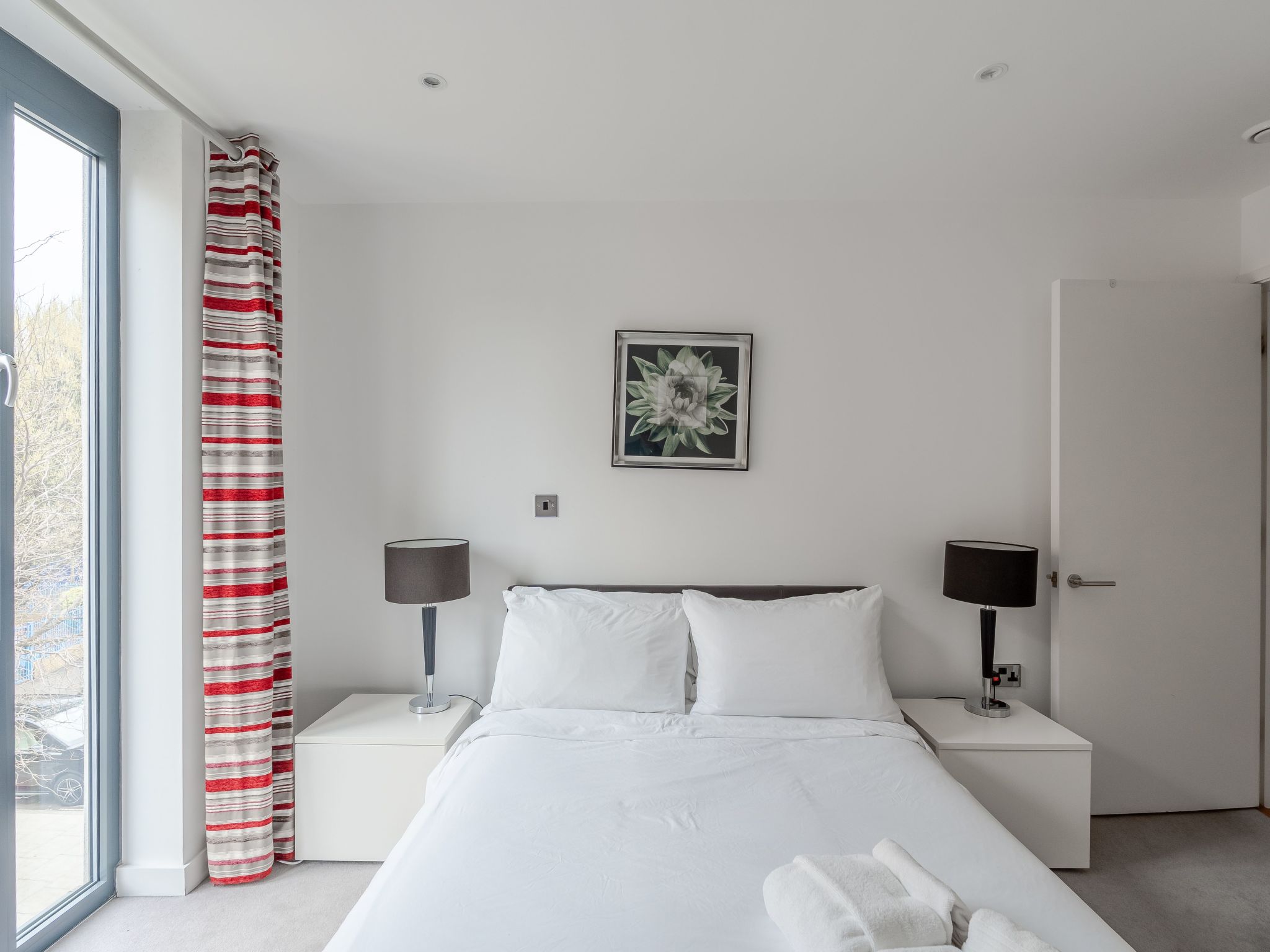 Luxuriöse 2-Bett-Wohnung im Hotelstil in Notting Hill-Binnen