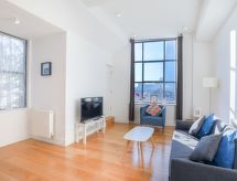 Chic Londen: 2-Bed 2-Bath met Iconisch Uitzicht op The Shard - thumbnail 6