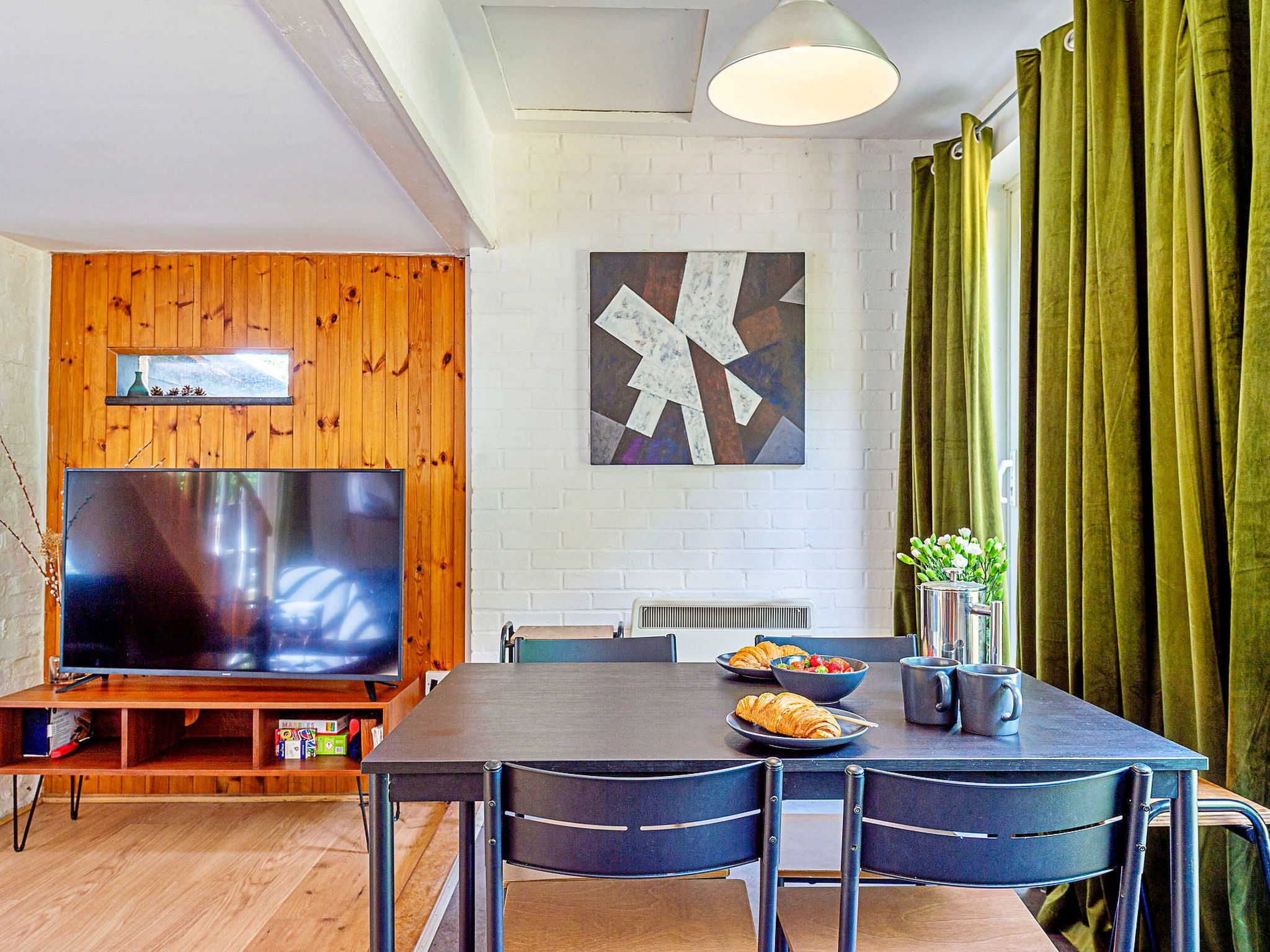 Hollybush Studio - Binnen