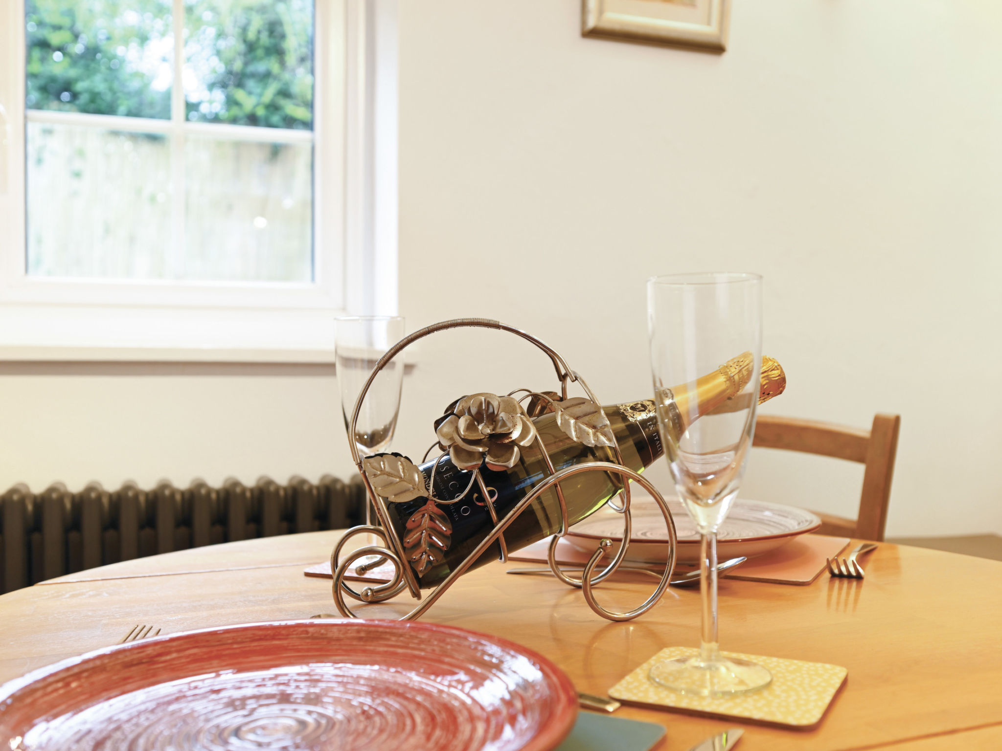 The Old Barn, Hadlow - Inside