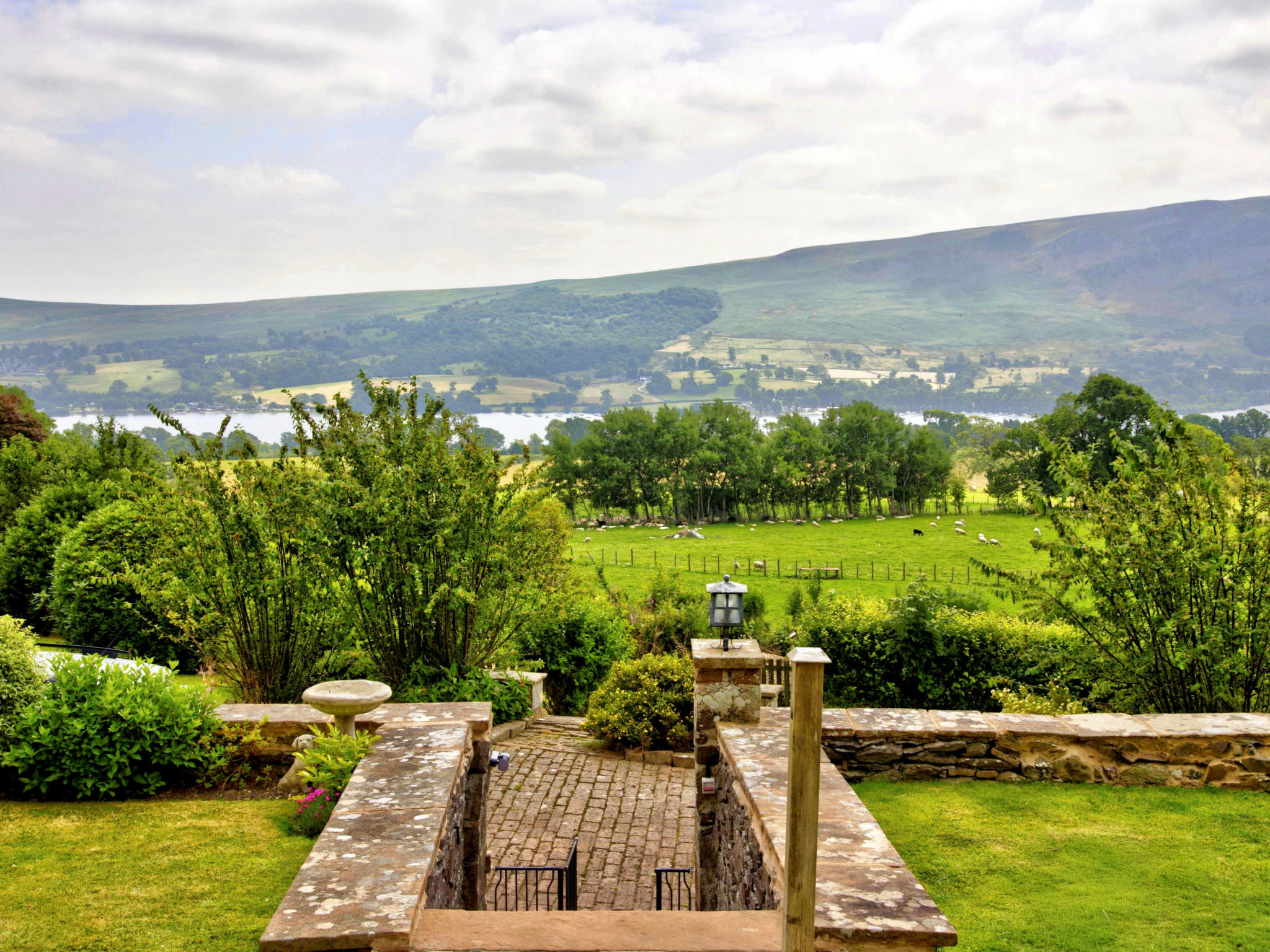 Willow's View - Buiten
