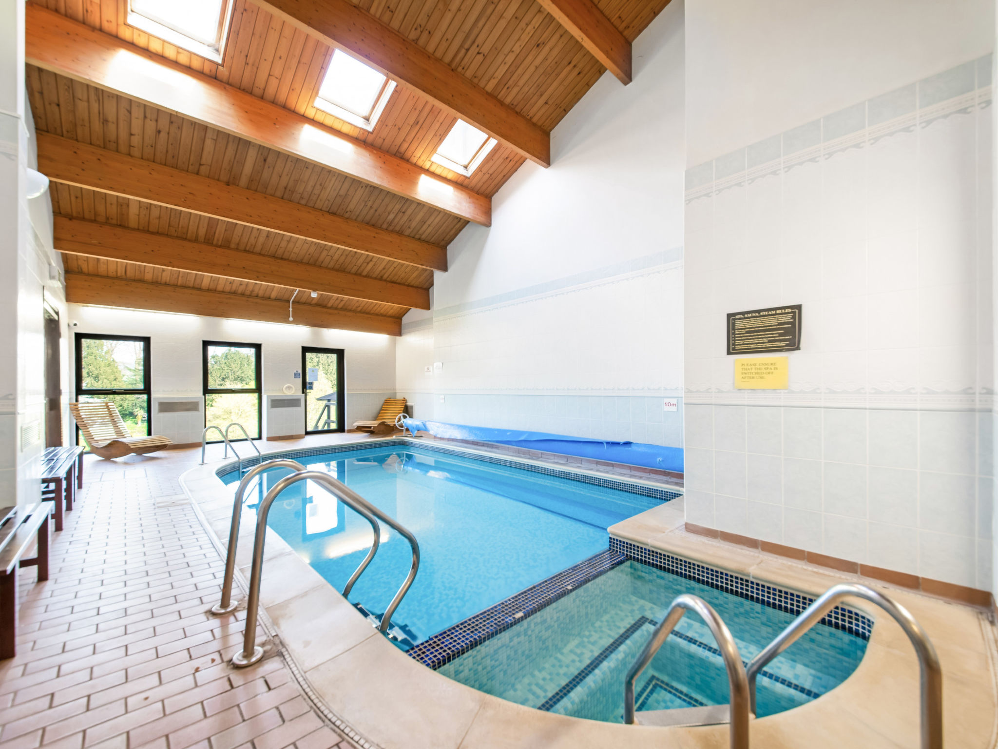 Roulston Hall Apt-Binnen