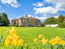 Luxe appartement Cleveland Hall Apt met verwarmd zwembad en sauna in de Yorkshire Moors - thumbnail 1