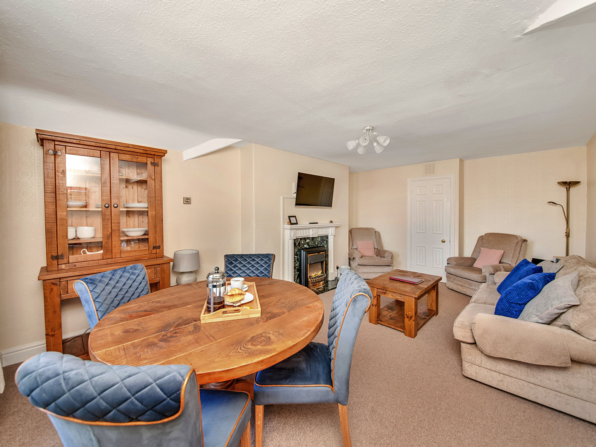 Pennine Hall Apt